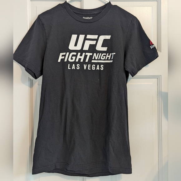 UFC Fight Night Last Vegas Graphic Black T-Shirt "Hendricks vs Thomson" Sz S - Picture 1 of 5
